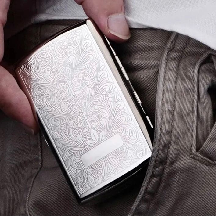 Vintage Printed Cigarette Case, 12 Cigarette Storage Box, Retro Flip Cigarette Dispenser, Ultrathin Portable Men's Cigarette Box, Portable Sealed Waterproof Smoking Case, Portable Cigarette Box, Sleeve Pocket Tobacco Pack Cover Vintage Printed Cigarette Case, 12 Cigarette Storage Box, Retro Flip Cigarette Dispenser, Ultrathin Portable Men's Cigarette Box, Portable Sealed Waterproof Smoking Case, Portable Cigarette Box, Sleeve Pocket Tobacco Pack Cover